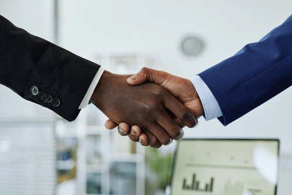 🌍 Nigeria: Africa’s Business Gateway & How Dhruv Star Helps You Enter
