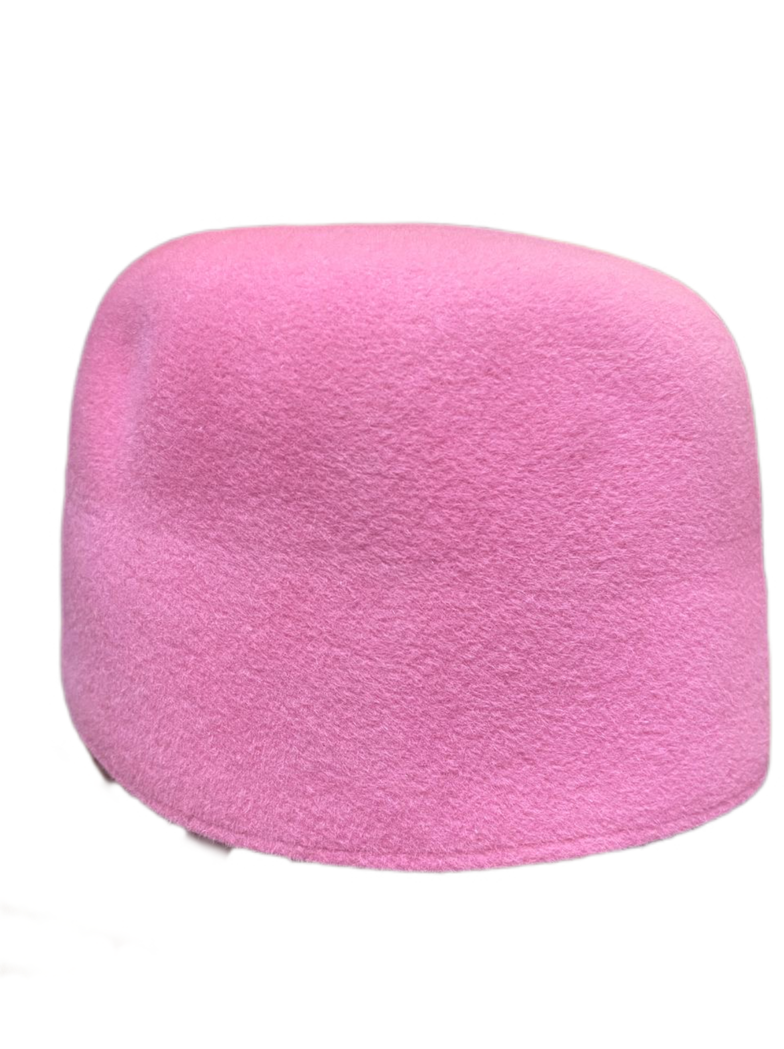 LEO Plain