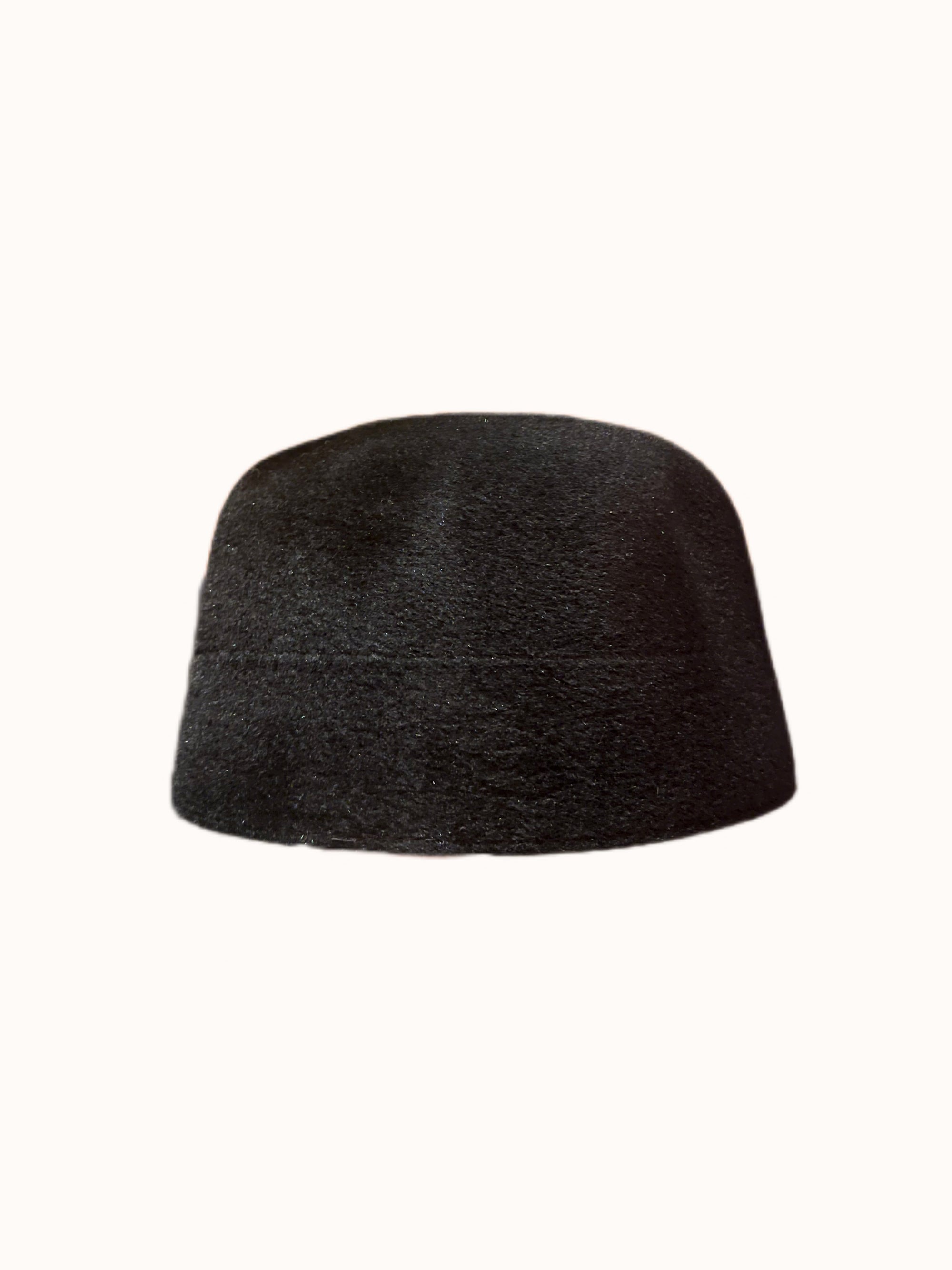 LEO Plain