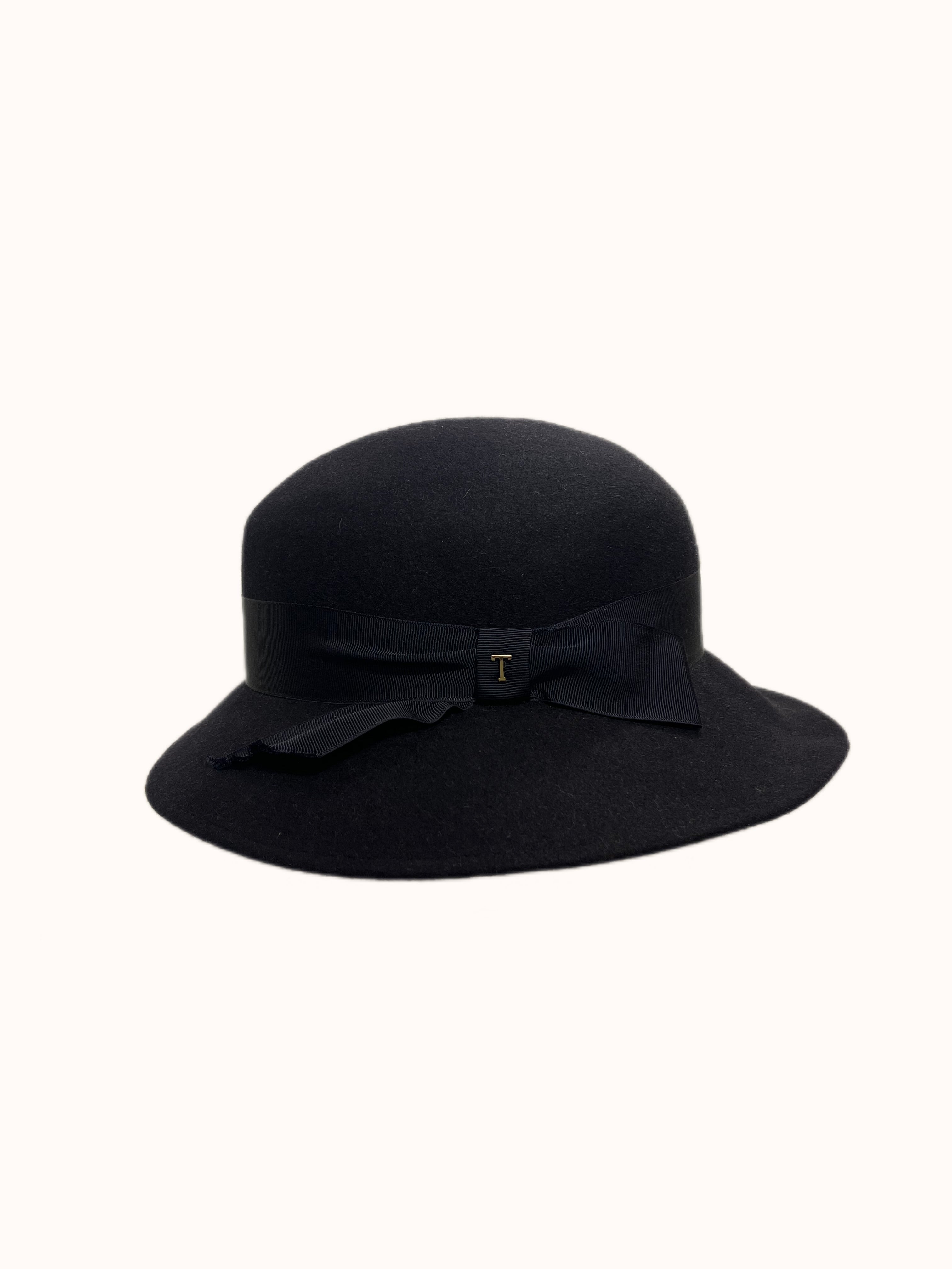 Brim Hat Elegance