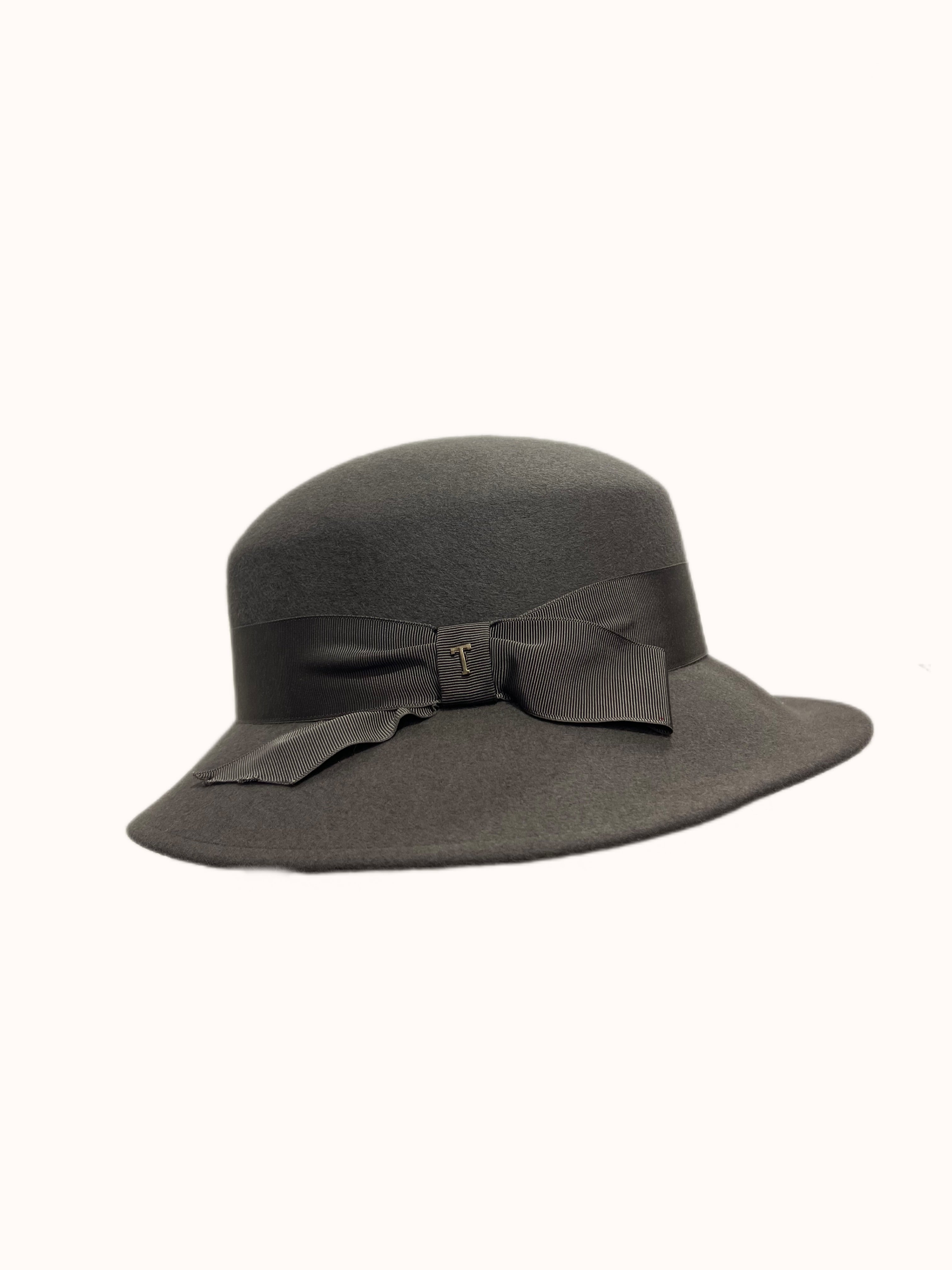 Brim Hat Elegance